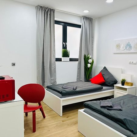 Doppelzimmer Mira 4 Pulheim Dış mekan fotoğraf